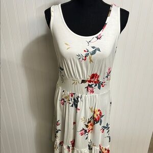 Lilbetter NWT Floral Sleeveless White Dress Large